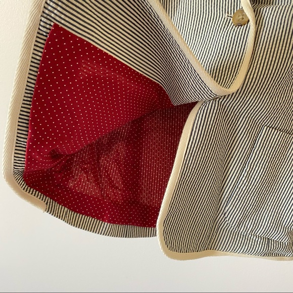 ❤️3/$30❤️Vintage Stripped Blazer - Picture 5 of 5